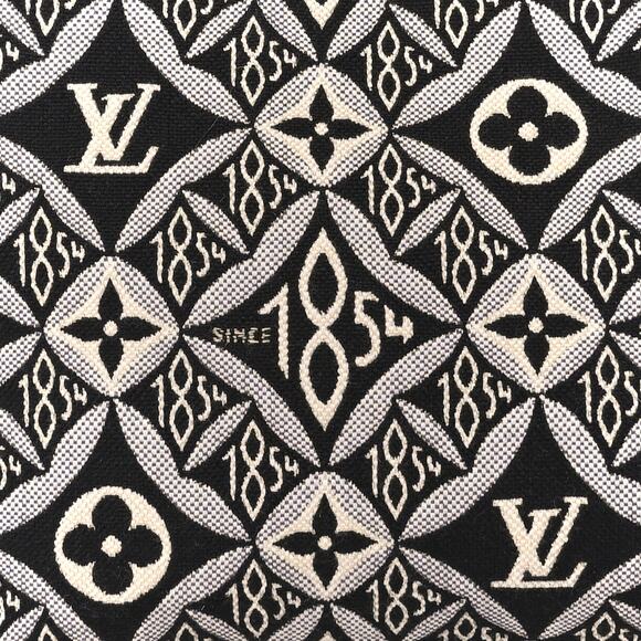 Louis Vuitton Pochette Bag Jacquard Since 1854 Monogram Neverfull clutch B&W LV - Picture 8 of 11
